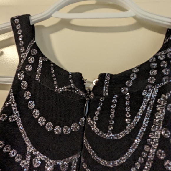 Black sparkly high-neck full length gown - Picture 5 of 5